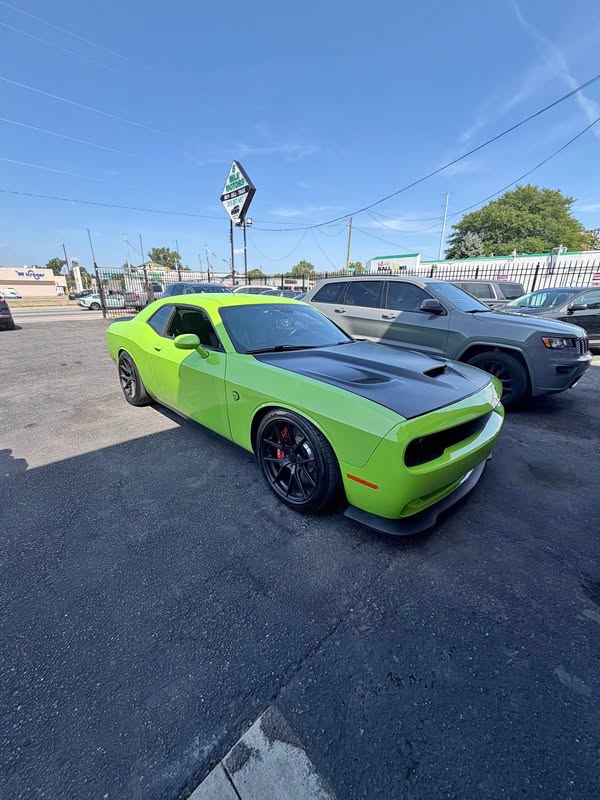 2015 Dodge Challenger - Hellcat
