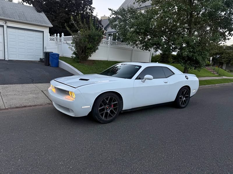 2016 Dodge Challenger - SRT 392 Coupe 2D