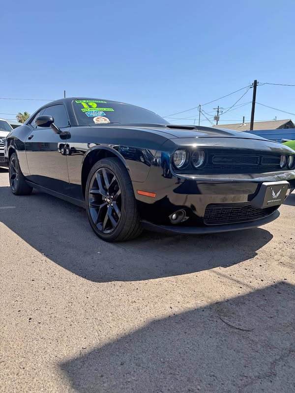 2019 Dodge Challenger - SXT Coupe 2D