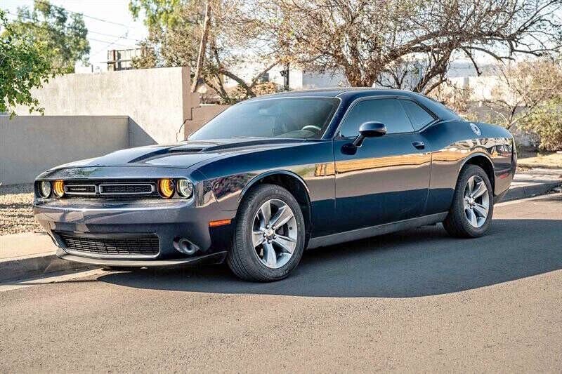 2016 Dodge Challenger SXT