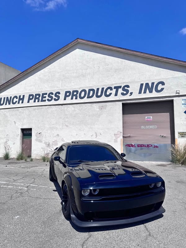 2016 Dodge Challenger - SRT Hellcat Coupe 2D