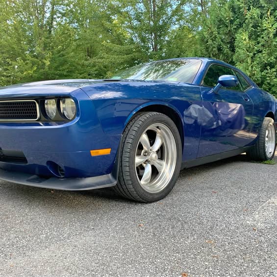 2010 Dodge Challenger - SE Coupe 2D