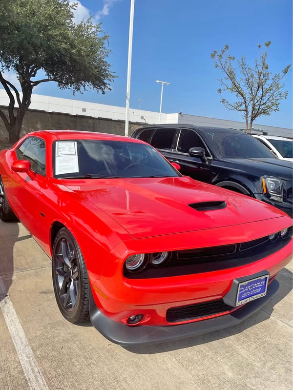 2023 Dodge Challenger - 345 R\/T RWD