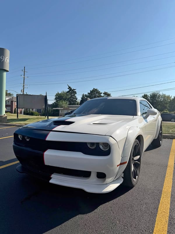 2016 Dodge Challenger - SXT Coupe 2D