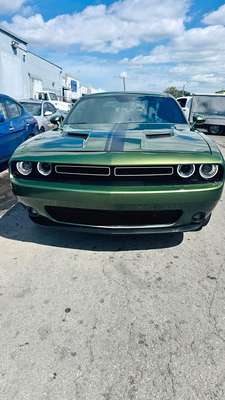 2022 Dodge Challenger - SXT Coupe 2D