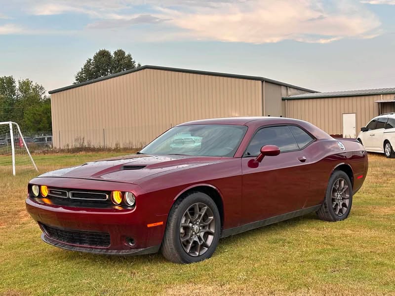 2019 Dodge Challenger - SXT Coupe 2D