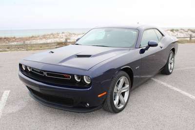 2015 Dodge Challenger R/T 2dr Coupe