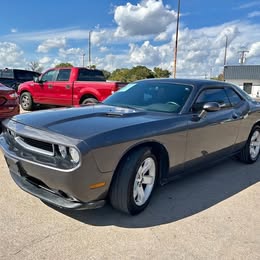 2015 DODGE CHALLENGER - 3000 DWN