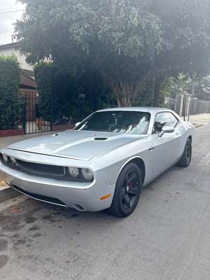 2012 Dodge challenger rt