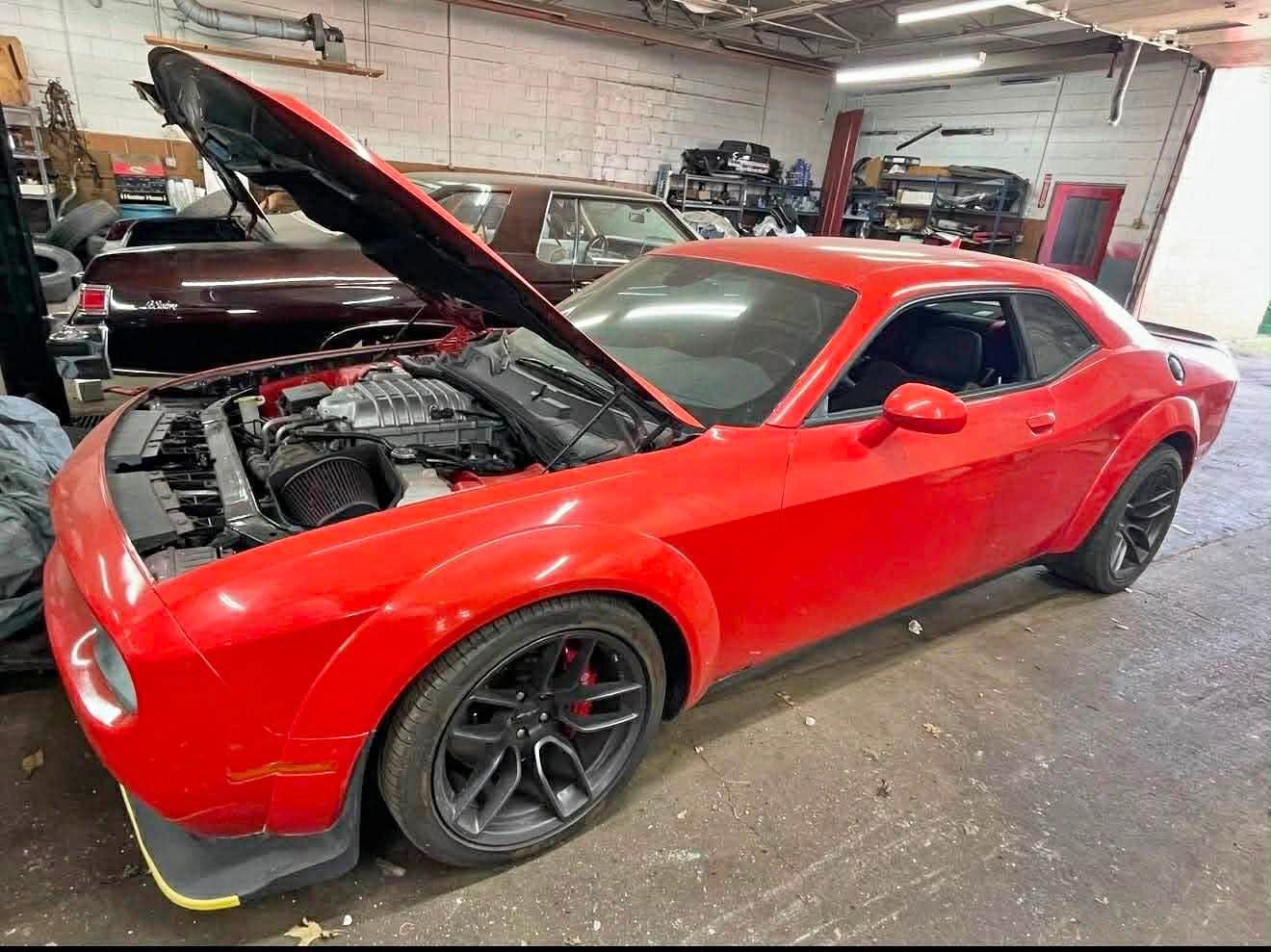 2016 Dodge Challenger - SXT Coupe 2D