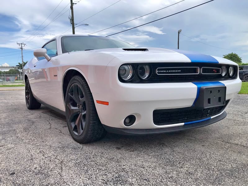 2017 Dodge Challenger - R\/T Coupe 2D