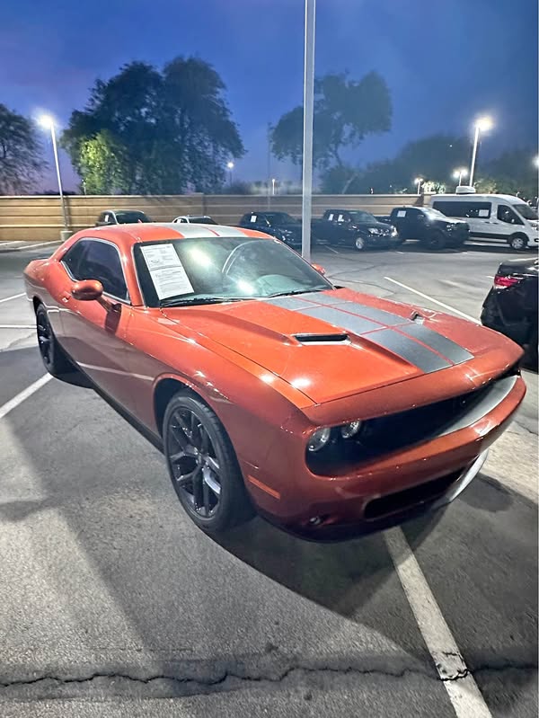 2020 Dodge Challenger - SXT