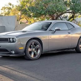 2013 Dodge Challenger SXT\ud83e\udd18 141,132 Miles