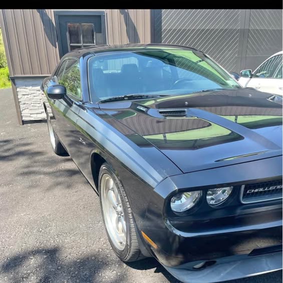 2010 Dodge Challenger - R\/T Classic Coupe 2D