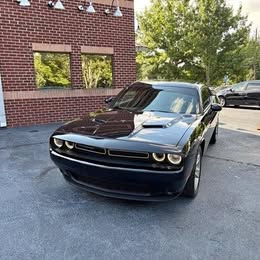 2018 Dodge Challenger SXT - stock: U246619CHALLENGER