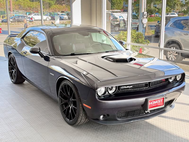 2016 Dodge Challenger R\/T Plus Shaker Coupe 2D