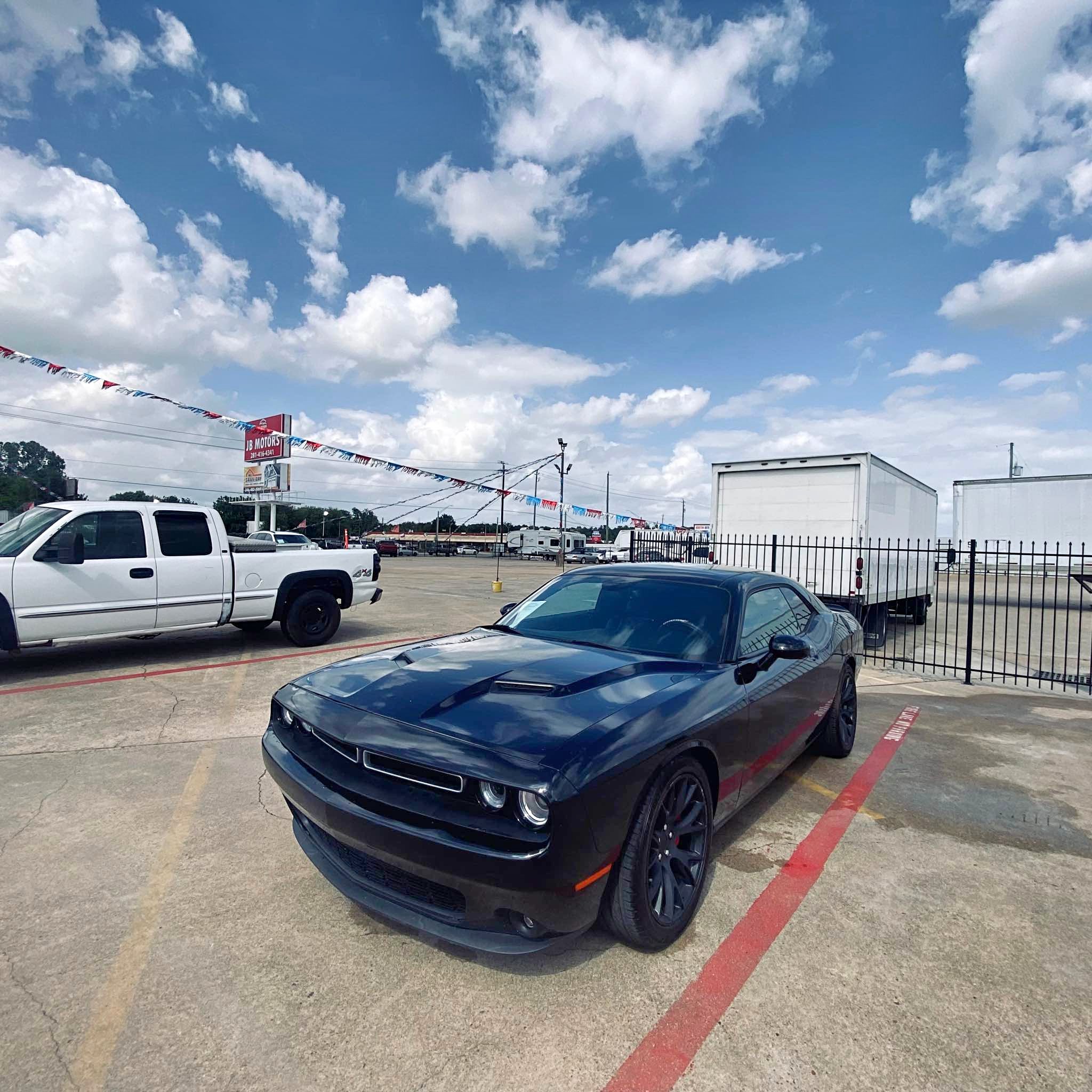 2015 Dodge Challenger - SXT Coupe 2D