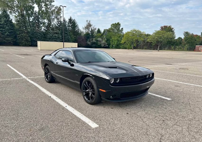 2018 Dodge Challenger - R\/T Coupe 2D
