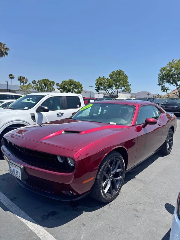2021 Dodge Challenger - Sxt
