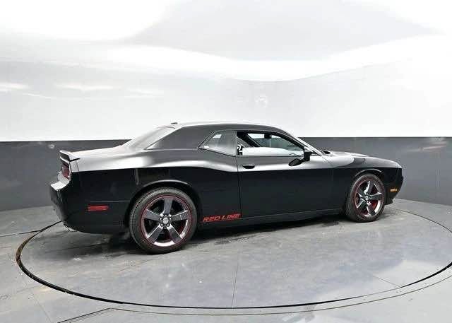 2013 Dodge Challenger - SXT
