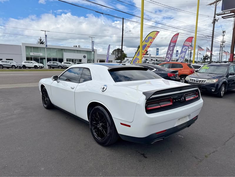 2015 Dodge Challenger - SXT Coupe 2D