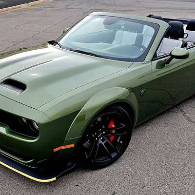 2023 Dodge  Challenger - Hellcat Jailbreak