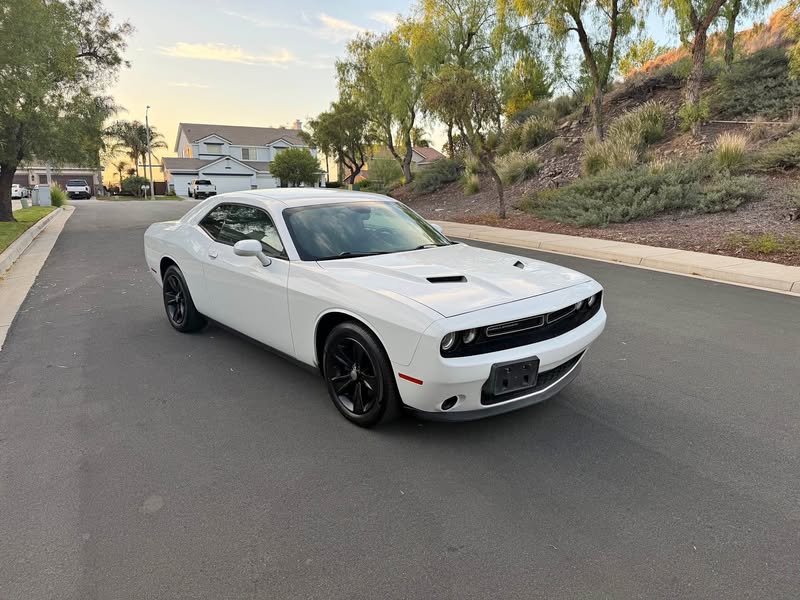 2017 Dodge Challenger - SXT Coupe 2D