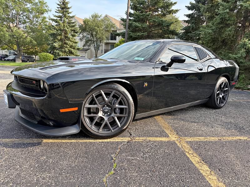2017 Dodge Challenger - 392 Hemi Scat Pack Shaker Coupe 2D