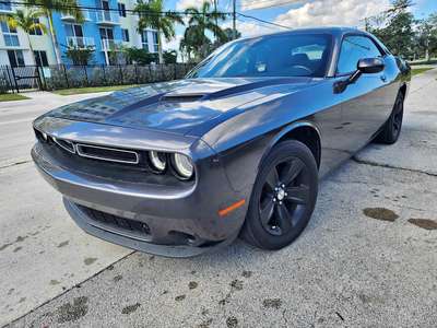 2016 Dodge Challenger - SXT Plus Coupe 2D
