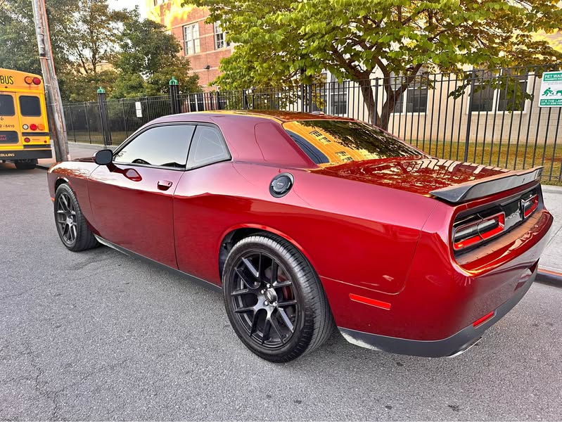 2018 Dodge Challenger - R\/T Plus Coupe 2D
