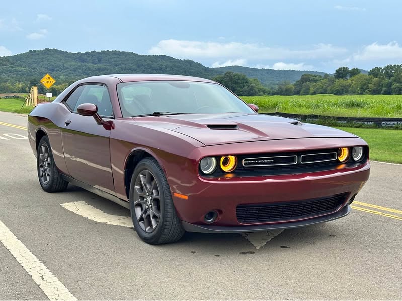 2019 Dodge Challenger - SXT Coupe 2D
