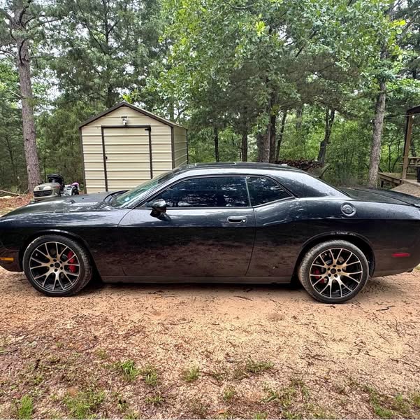 2010 Dodge Challenger srt8