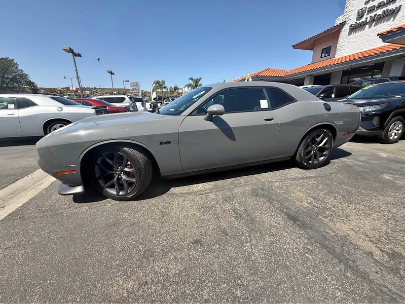 2023 Dodge Challenger - R\/T Coupe 2D