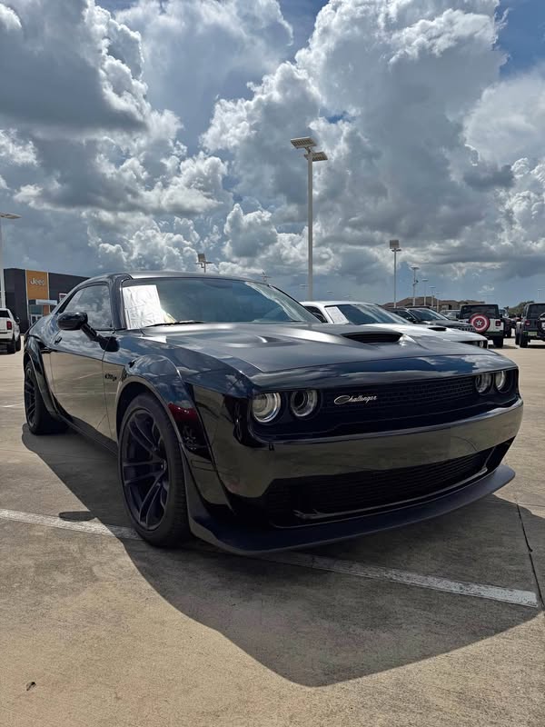 2023 Dodge Challenger - R\/T Scat Pack Widebody
