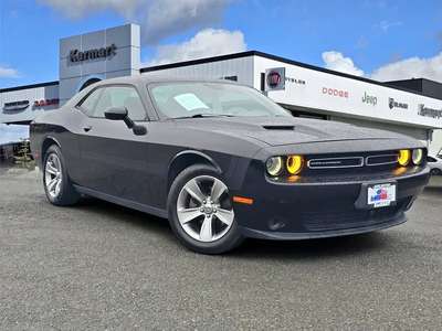 2017 Dodge Challenger SXT