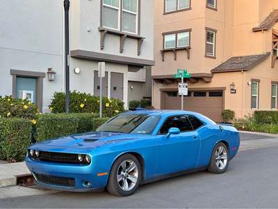 2019 Dodge Challenger - SXT Coupe 2D