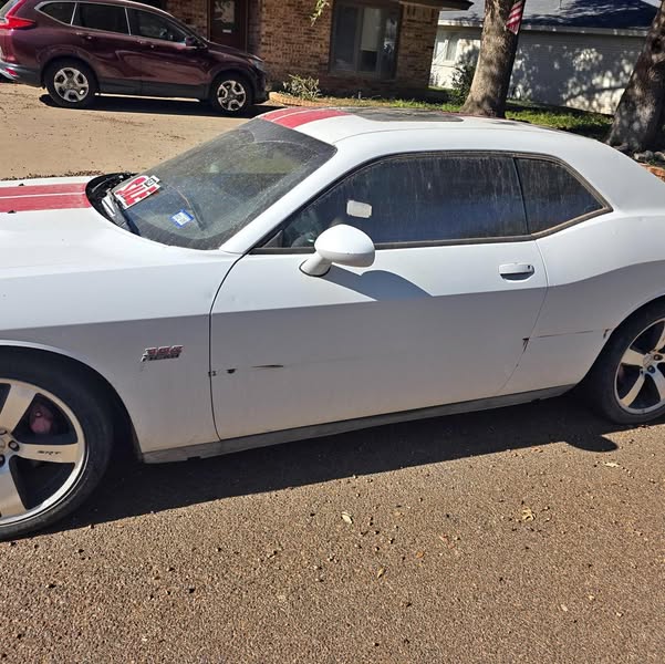 2014 Dodge challenger srt8