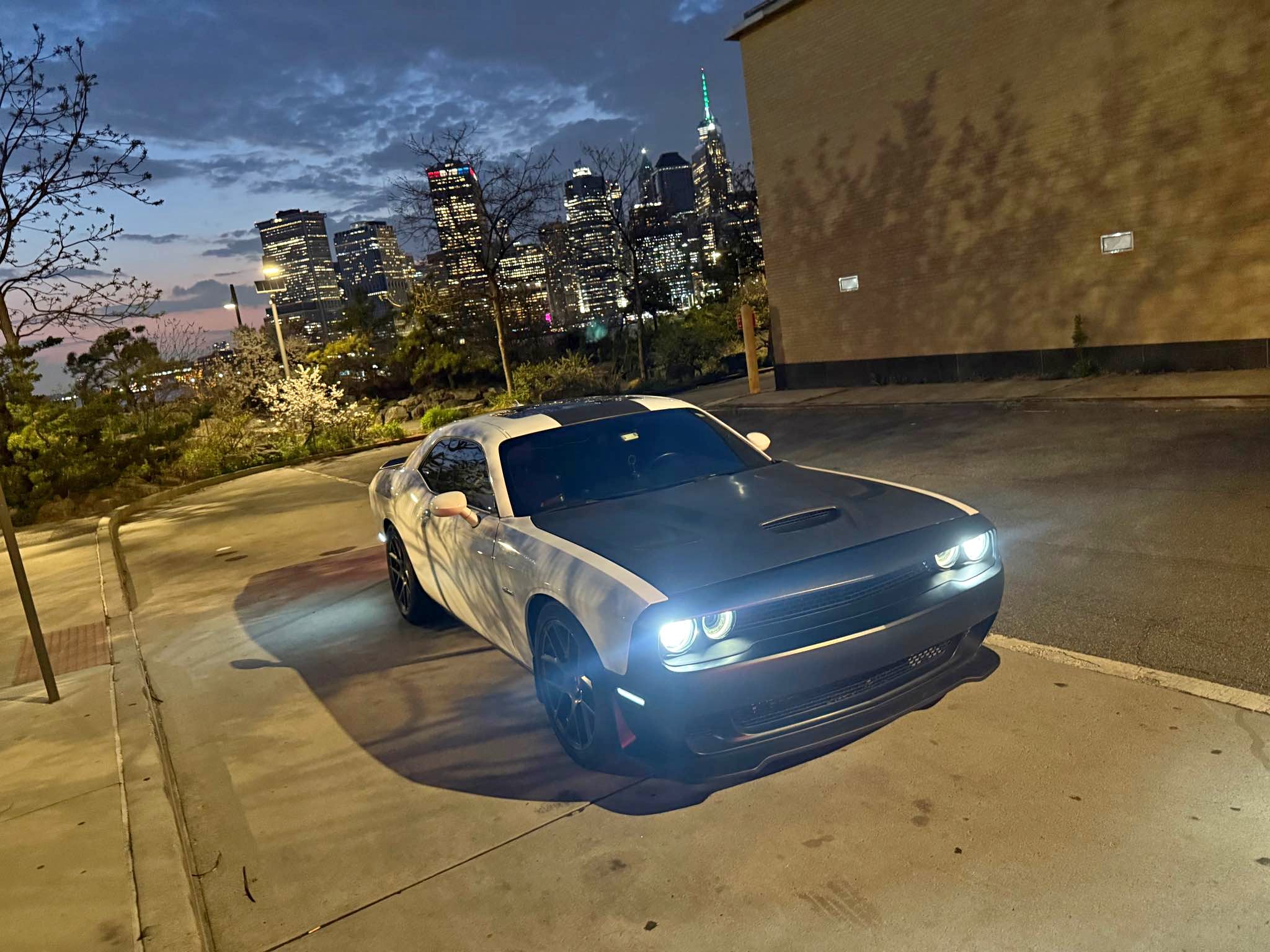 2016 Dodge Challenger - SRT 392 Coupe 2D