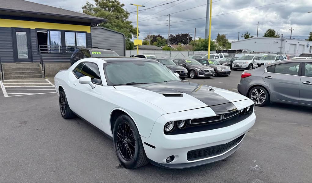 2015 Dodge Challenger - SXT Coupe 2D