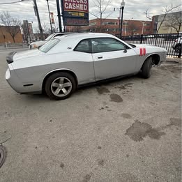 2010 dodge challenger