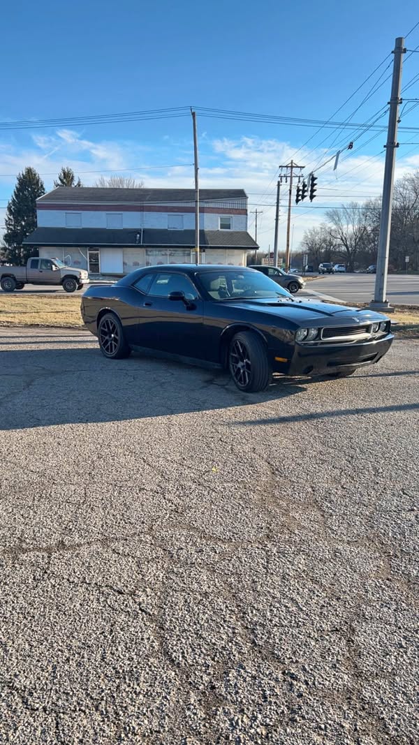 2010 Dodge Challenger - Coupe 2D
