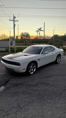 2014 Dodge Challenger - SXT Plus Coupe 2D