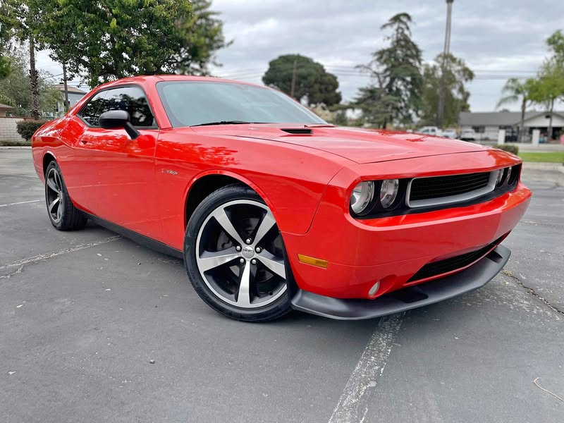 2013 Dodge Challenger - R\/T Classic Coupe 2D