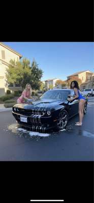 2015 Dodge Challenger - Black leather