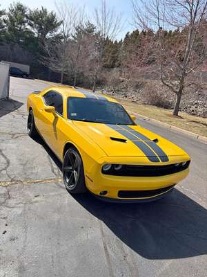 2018 Dodge Challenger - SXT plus