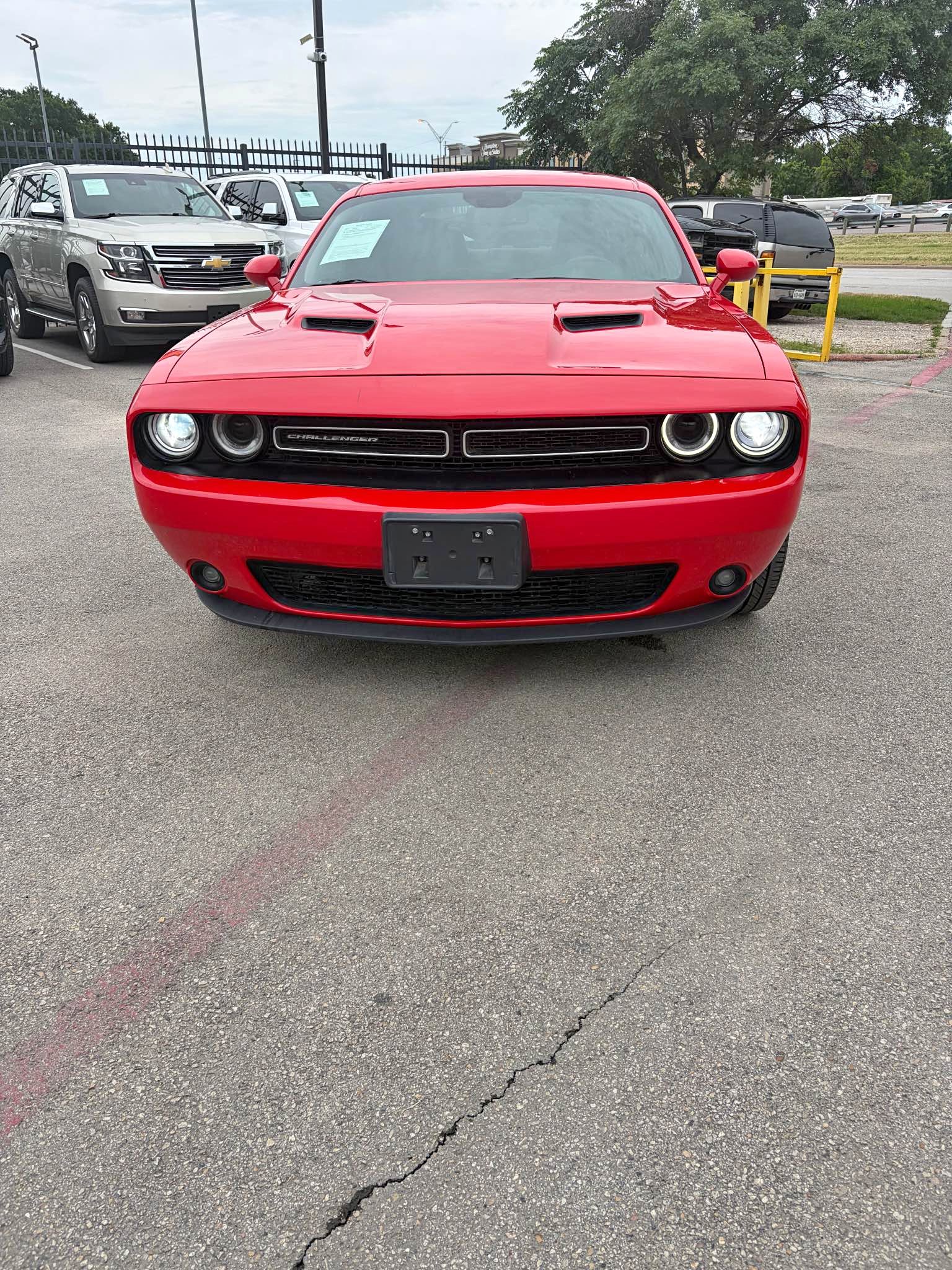 2019 Dodge Challenger - SXT Coupe 2D