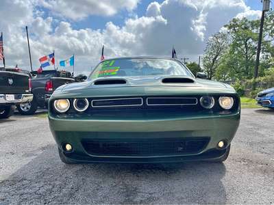2021 Dodge Challenger - SXT Coupe 2D
