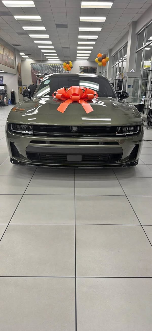 2026 Dodge Charger - Scat Pack Sixpack Black BlackTop