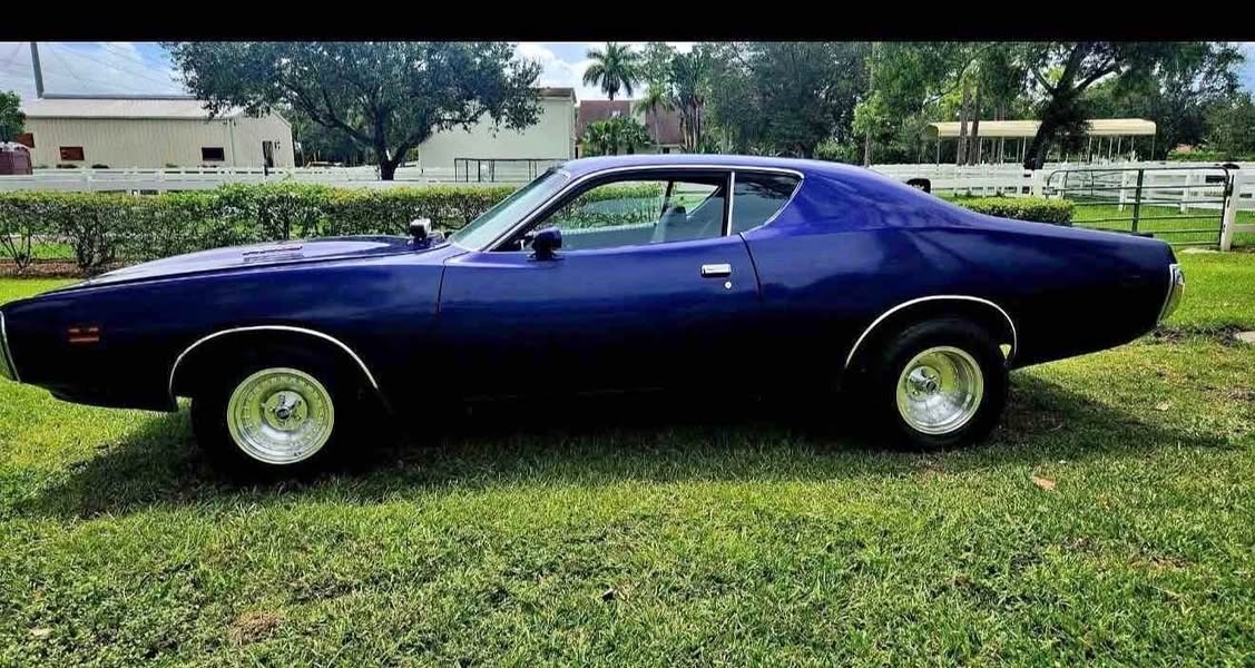1971 Dodge Charger - Sedan 4D