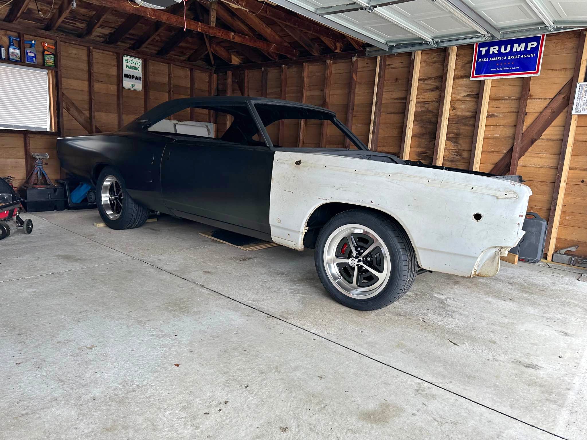 1968 Dodge Charger - Sedan 4D